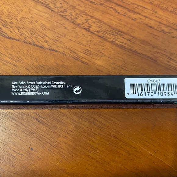 Bobbi Brown Long Wear Creme Eye Shadow stick- Discontinued shade - Picture 4 of 4